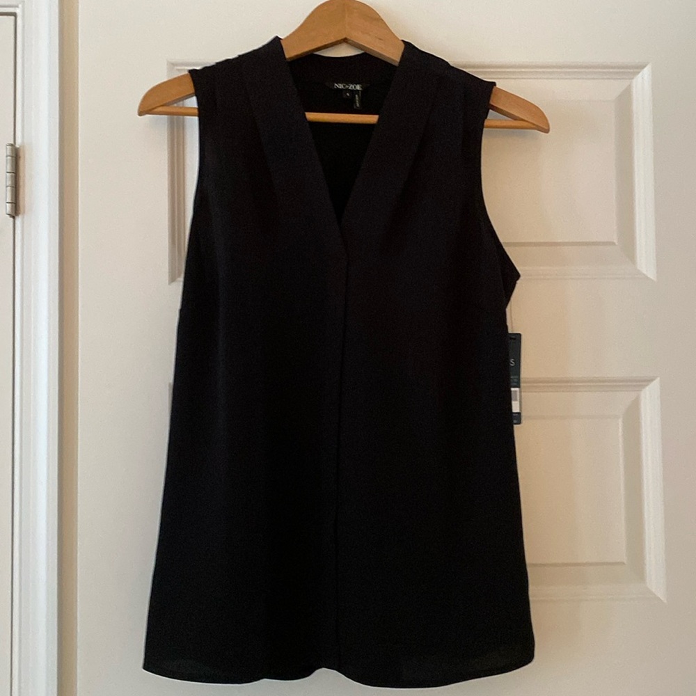 Nic + Zoe NEW sleeveless top with tags
